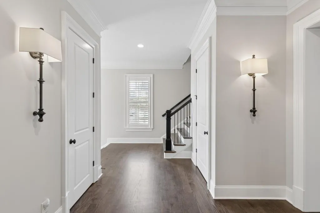 3585 Roxboro Road Ne Unit 6, Atlanta, Georgia 30326, 4 Bedrooms Bedrooms, 0 ,4 BathroomsBathrooms,Residential,For Sale,3585 Roxboro Road Ne Unit 6,7740938