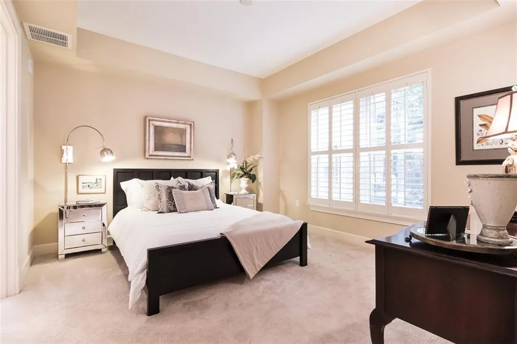 200 River Vista Drive Unit 232, Atlanta, Georgia 30339, 1 Bedroom Bedrooms, ,1 BathroomBathrooms,Residential,Sold,200 River Vista Drive Unit 232,5614374