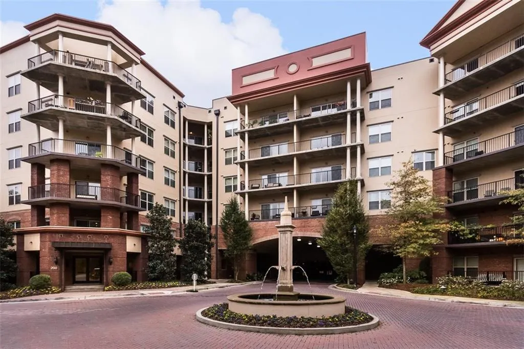 200 River Vista Drive Unit 232, Atlanta, Georgia 30339, 1 Bedroom Bedrooms, ,1 BathroomBathrooms,Residential,Sold,200 River Vista Drive Unit 232,5614374