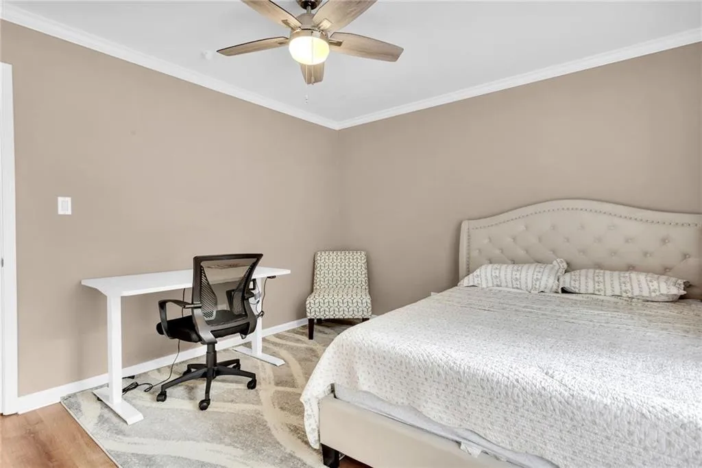 5400 Roswell Road Unit M5, Atlanta, Georgia 30342, 2 Bedrooms Bedrooms, ,2 BathroomsBathrooms,Residential,Sold,5400 Roswell Road Unit M5,7174286