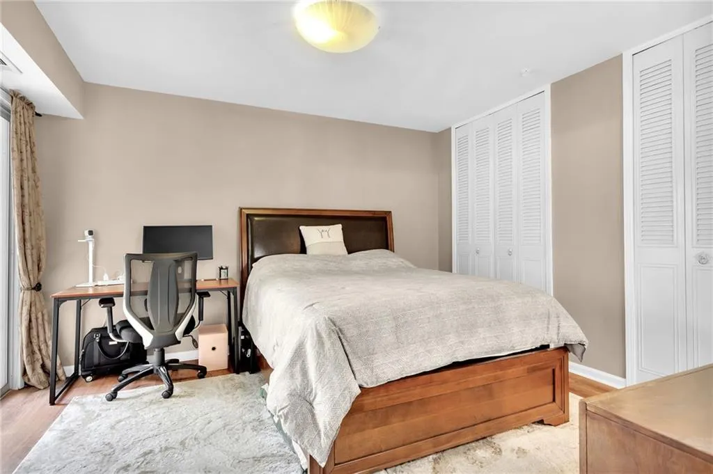 5400 Roswell Road Unit M5, Atlanta, Georgia 30342, 2 Bedrooms Bedrooms, ,2 BathroomsBathrooms,Residential,Sold,5400 Roswell Road Unit M5,7174286