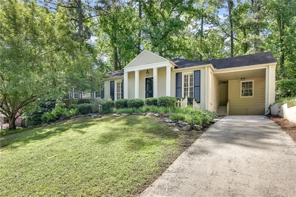 381 Pine Forest Road, Atlanta, Georgia 30342, 3 Bedrooms Bedrooms, ,2 BathroomsBathrooms,Residential,Sold,381 Pine Forest Road,6552795