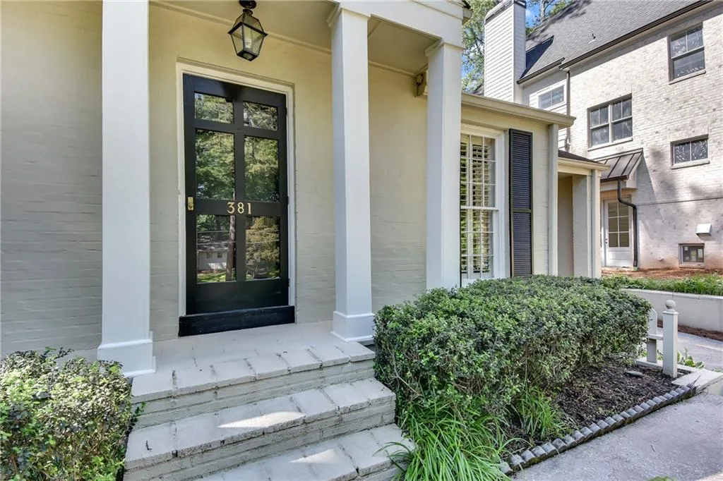 381 Pine Forest Road, Atlanta, Georgia 30342, 3 Bedrooms Bedrooms, ,2 BathroomsBathrooms,Residential,Sold,381 Pine Forest Road,6552795