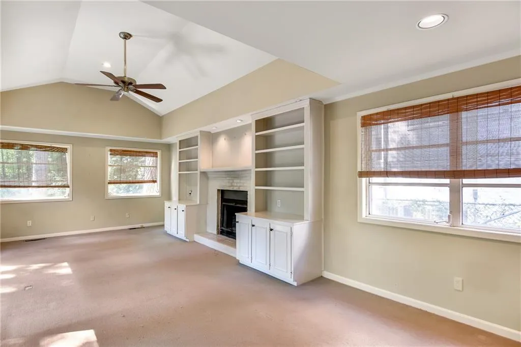 381 Pine Forest Road, Atlanta, Georgia 30342, 3 Bedrooms Bedrooms, ,2 BathroomsBathrooms,Residential,Sold,381 Pine Forest Road,6552795