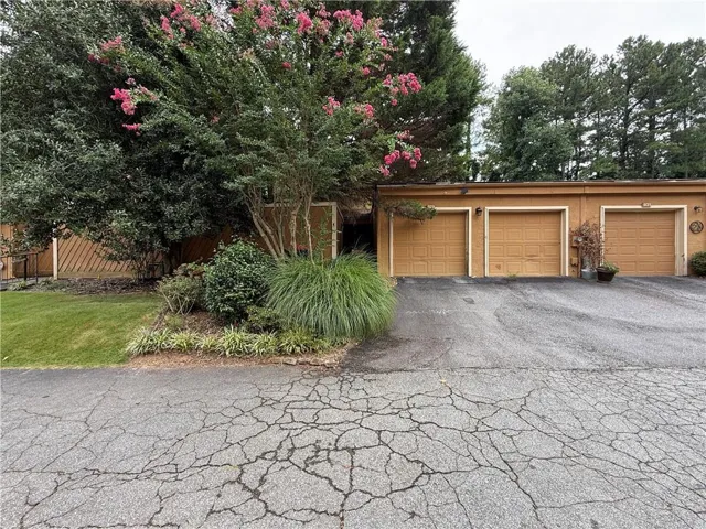 829 Lake Hollow Boulevard Sw, Marietta, Georgia 30064