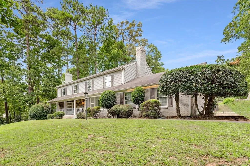 2660 Spalding Drive, Atlanta, Georgia 30350, 4 Bedrooms Bedrooms, ,3 BathroomsBathrooms,Residential,For Sale,2660 Spalding Drive,7621254