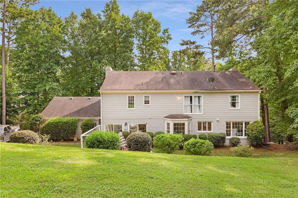 2660 Spalding Drive, Atlanta, Georgia 30350, 4 Bedrooms Bedrooms, ,3 BathroomsBathrooms,Residential,For Sale,2660 Spalding Drive,7621254