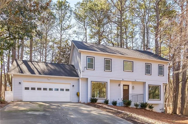 Fully Renovated Home in Marietta!