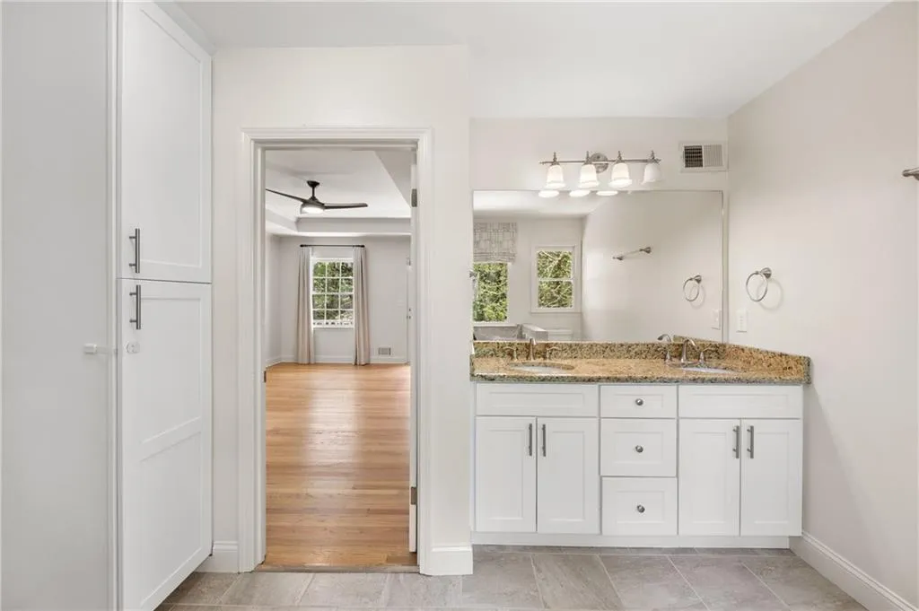305 River Valley Road, Sandy Springs, Georgia 30328, 4 Bedrooms Bedrooms, ,3 BathroomsBathrooms,Residential,For Sale,305 River Valley Road,7748235