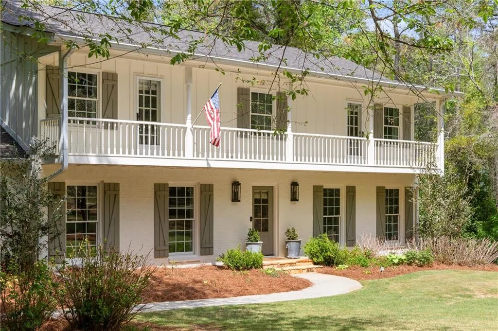 305 River Valley Road, Sandy Springs, Georgia 30328, 4 Bedrooms Bedrooms, ,3 BathroomsBathrooms,Residential,For Sale,305 River Valley Road,7748235