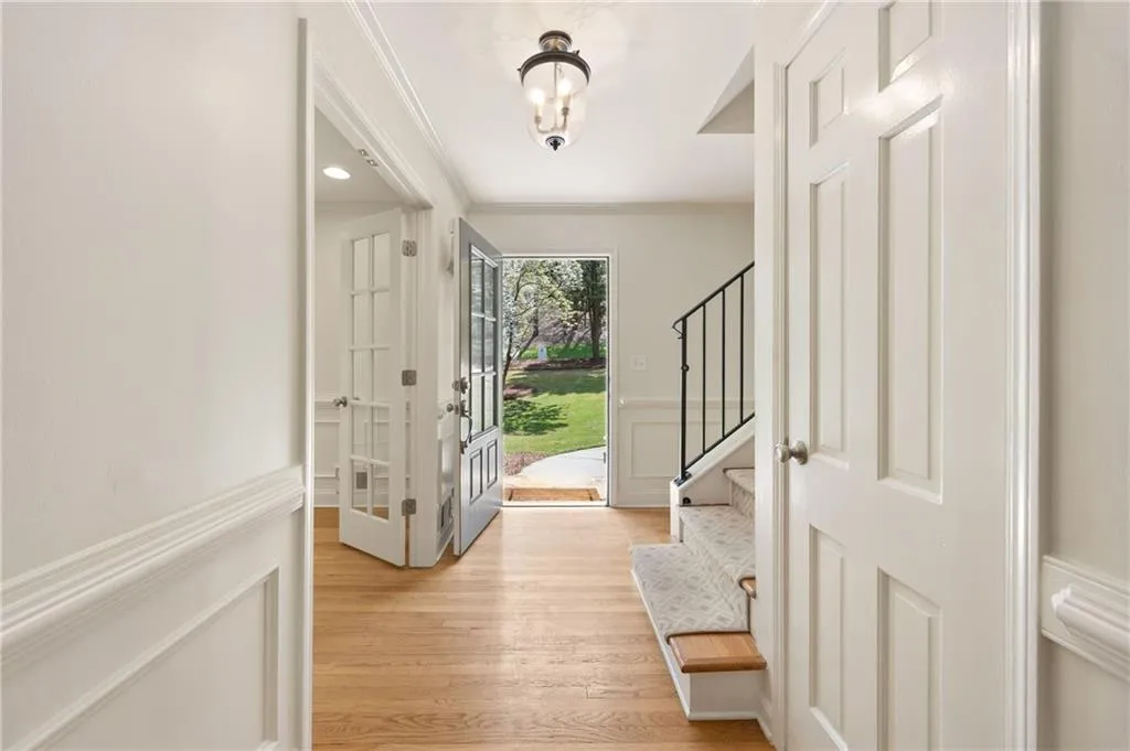 305 River Valley Road, Sandy Springs, Georgia 30328, 4 Bedrooms Bedrooms, ,3 BathroomsBathrooms,Residential,For Sale,305 River Valley Road,7748235