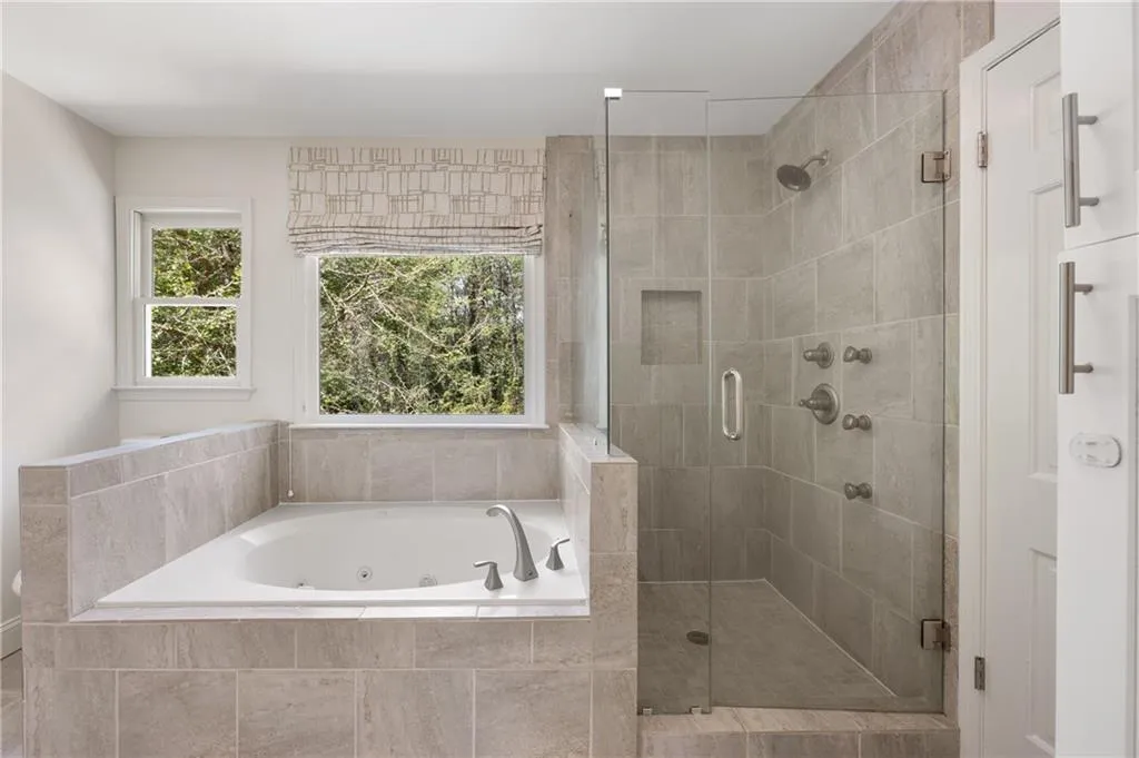 305 River Valley Road, Sandy Springs, Georgia 30328, 4 Bedrooms Bedrooms, ,3 BathroomsBathrooms,Residential,For Sale,305 River Valley Road,7748235