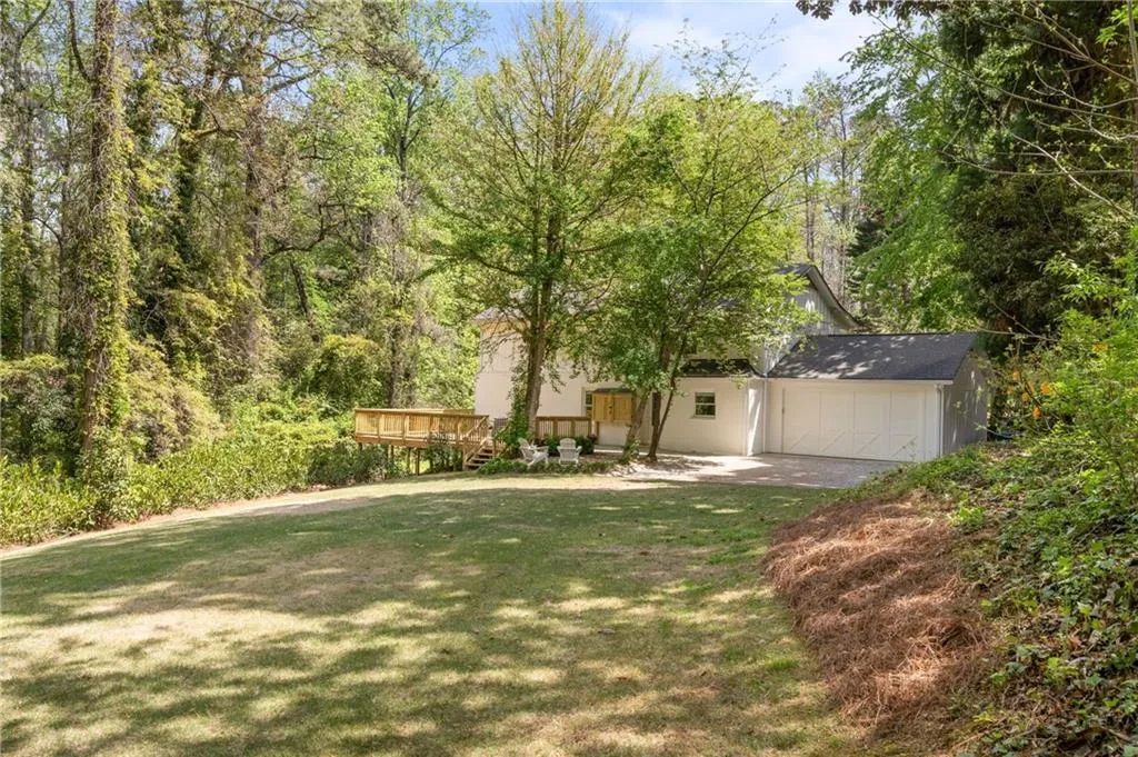 305 River Valley Road, Sandy Springs, Georgia 30328, 4 Bedrooms Bedrooms, ,3 BathroomsBathrooms,Residential,For Sale,305 River Valley Road,7748235