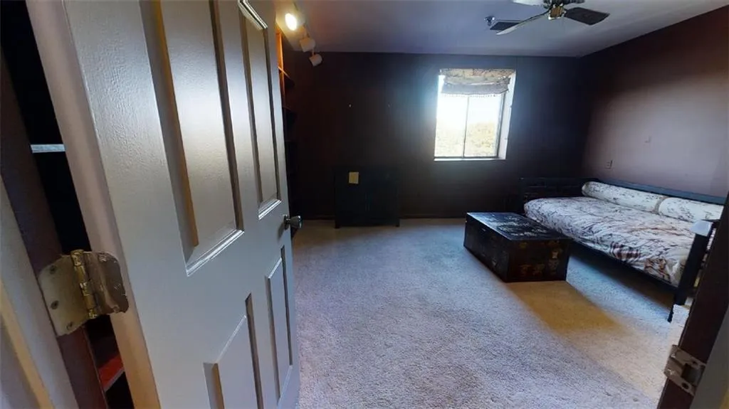 300 Johnson Ferry Road Ne Unit B515, Sandy Springs, Georgia 30328, 2 Bedrooms Bedrooms, ,2 BathroomsBathrooms,Residential,Sold,300 Johnson Ferry Road Ne Unit B515,6964638
