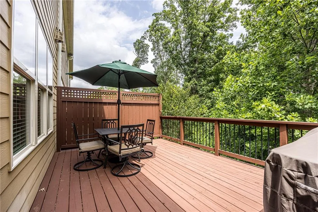 996 Bergeron Place, Sandy Springs, Georgia 30328, 3 Bedrooms Bedrooms, ,3 BathroomsBathrooms,Residential,Sold,996 Bergeron Place,7235037
