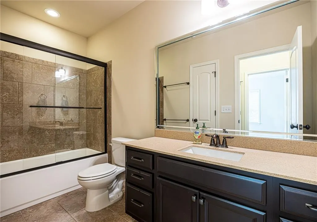 996 Bergeron Place, Sandy Springs, Georgia 30328, 3 Bedrooms Bedrooms, ,3 BathroomsBathrooms,Residential,Sold,996 Bergeron Place,7235037