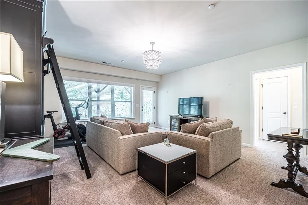 996 Bergeron Place, Sandy Springs, Georgia 30328, 3 Bedrooms Bedrooms, ,3 BathroomsBathrooms,Residential,Sold,996 Bergeron Place,7235037