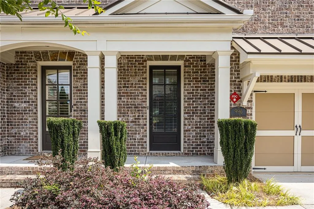 996 Bergeron Place, Sandy Springs, Georgia 30328, 3 Bedrooms Bedrooms, ,3 BathroomsBathrooms,Residential,Sold,996 Bergeron Place,7235037