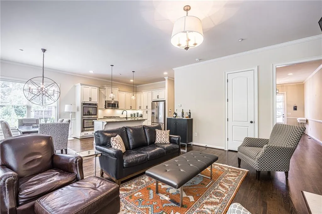996 Bergeron Place, Sandy Springs, Georgia 30328, 3 Bedrooms Bedrooms, ,3 BathroomsBathrooms,Residential,Sold,996 Bergeron Place,7235037