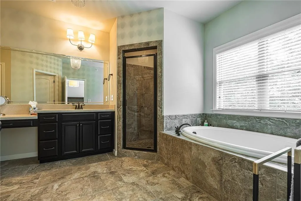 996 Bergeron Place, Sandy Springs, Georgia 30328, 3 Bedrooms Bedrooms, ,3 BathroomsBathrooms,Residential,Sold,996 Bergeron Place,7235037