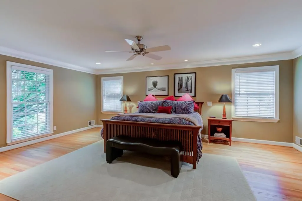 6015 Riverwood Drive, Sandy Springs, Georgia 30328, 4 Bedrooms Bedrooms, ,4 BathroomsBathrooms,Residential,Sold,6015 Riverwood Drive,5995066