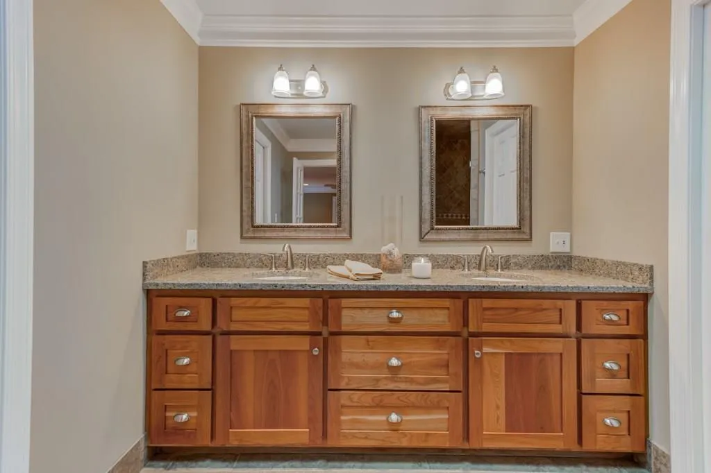 6015 Riverwood Drive, Sandy Springs, Georgia 30328, 4 Bedrooms Bedrooms, ,4 BathroomsBathrooms,Residential,Sold,6015 Riverwood Drive,5995066