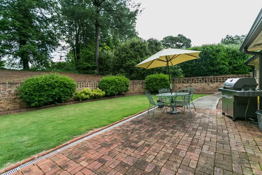 6015 Riverwood Drive, Sandy Springs, Georgia 30328, 4 Bedrooms Bedrooms, ,4 BathroomsBathrooms,Residential,Sold,6015 Riverwood Drive,5995066