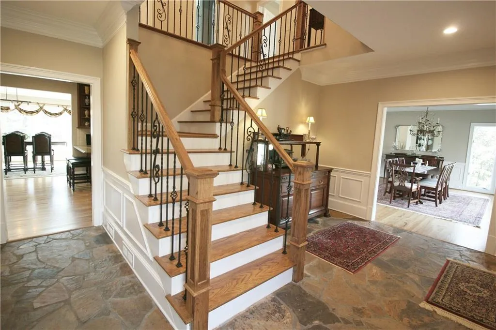 320 Quiet Water Lane, Sandy Springs, Georgia 30350, 5 Bedrooms Bedrooms, ,4 BathroomsBathrooms,Residential,Sold,320 Quiet Water Lane,6720463