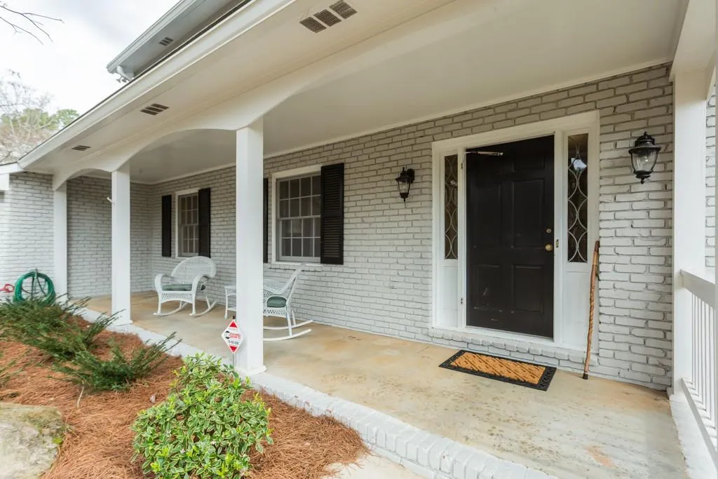 6445 Tanacrest Court, Sandy Springs, Georgia 30328, 5 Bedrooms Bedrooms, ,2 BathroomsBathrooms,Residential,Sold,6445 Tanacrest Court,6518518