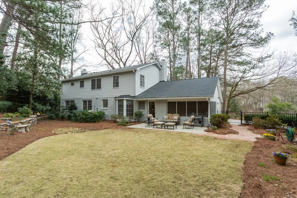 6445 Tanacrest Court, Sandy Springs, Georgia 30328, 5 Bedrooms Bedrooms, ,2 BathroomsBathrooms,Residential,Sold,6445 Tanacrest Court,6518518