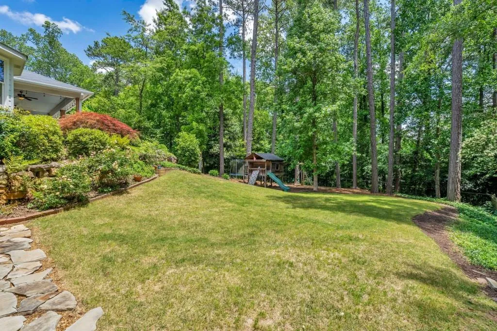 265 Stone Mill Trail, Sandy Springs, Georgia 30328, 6 Bedrooms Bedrooms, ,5 BathroomsBathrooms,Residential,Sold,265 Stone Mill Trail,6725619
