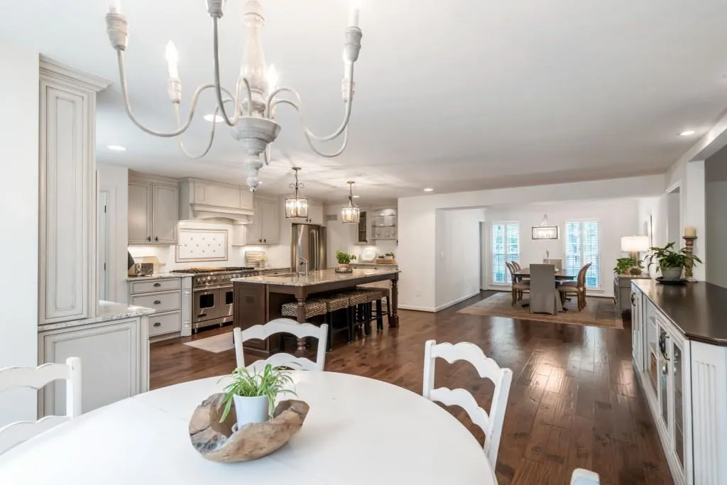 265 Stone Mill Trail, Sandy Springs, Georgia 30328, 6 Bedrooms Bedrooms, ,5 BathroomsBathrooms,Residential,Sold,265 Stone Mill Trail,6725619