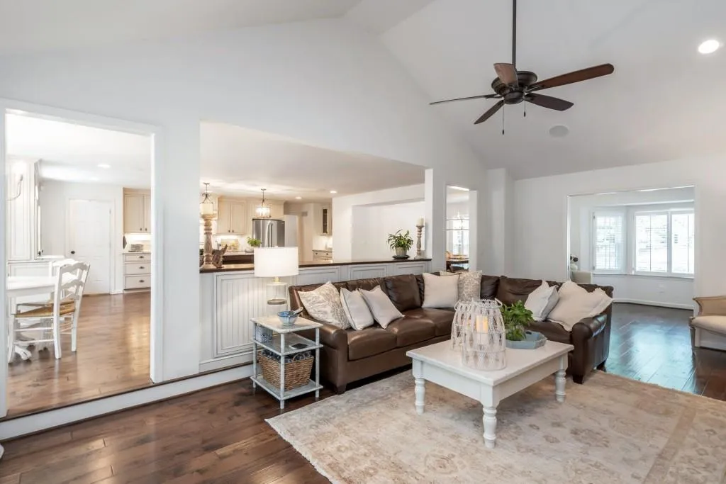 265 Stone Mill Trail, Sandy Springs, Georgia 30328, 6 Bedrooms Bedrooms, ,5 BathroomsBathrooms,Residential,Sold,265 Stone Mill Trail,6725619