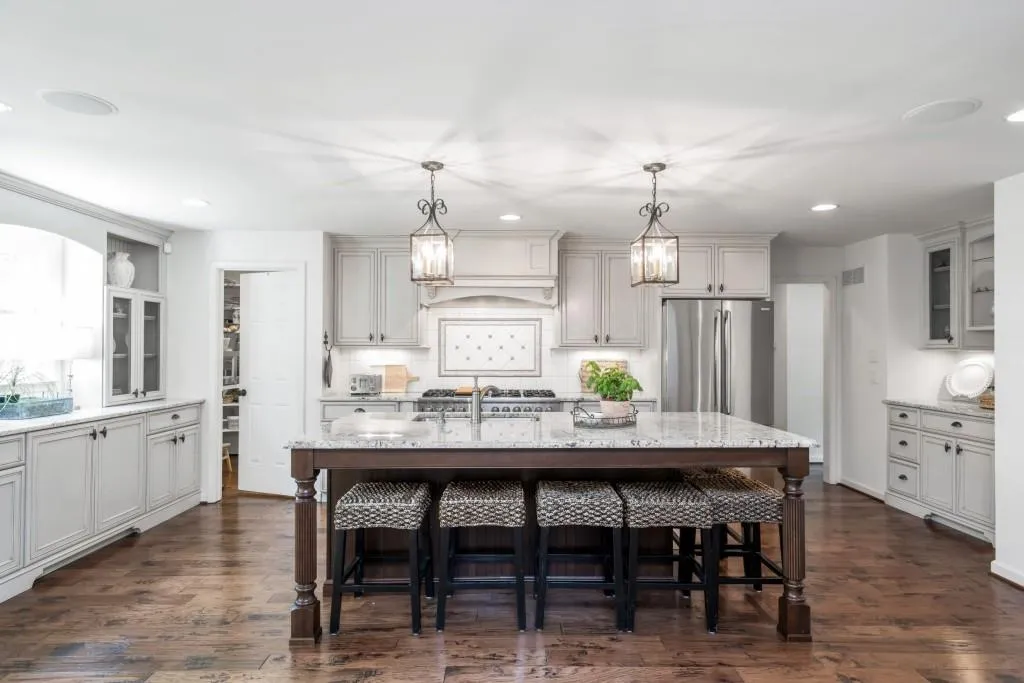 265 Stone Mill Trail, Sandy Springs, Georgia 30328, 6 Bedrooms Bedrooms, ,5 BathroomsBathrooms,Residential,Sold,265 Stone Mill Trail,6725619