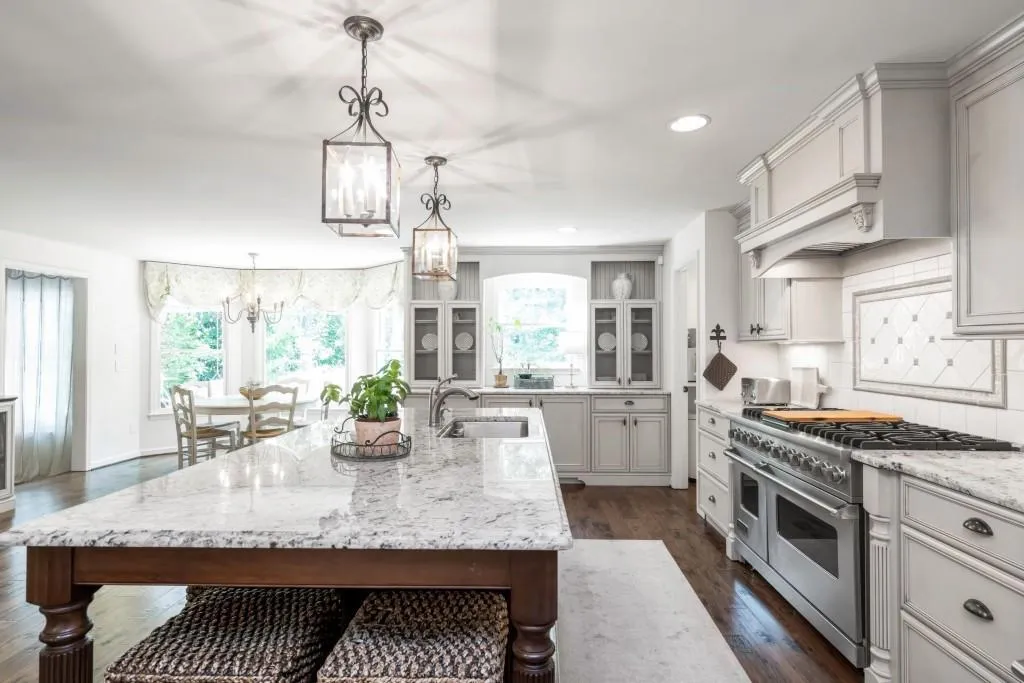 265 Stone Mill Trail, Sandy Springs, Georgia 30328, 6 Bedrooms Bedrooms, ,5 BathroomsBathrooms,Residential,Sold,265 Stone Mill Trail,6725619