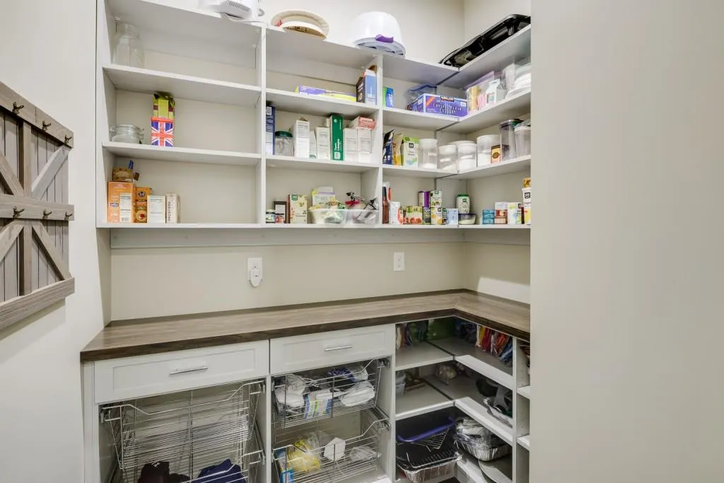 6280 Aberdeen Drive, Atlanta, Georgia 30328, 6 Bedrooms Bedrooms, ,5 BathroomsBathrooms,Residential,Sold,6280 Aberdeen Drive,7001243 6280 Aberdeen Drive, Atlanta, Georgia 30328, 6 Bedrooms Bedrooms, ,5 BathroomsBathrooms,Residential,Sold,6280 Aberdeen Drive,7001243