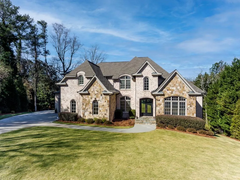 6280 Aberdeen Drive, Atlanta, Georgia 30328, 6 Bedrooms Bedrooms, ,5 BathroomsBathrooms,Residential,Sold,6280 Aberdeen Drive,7001243 6280 Aberdeen Drive, Atlanta, Georgia 30328, 6 Bedrooms Bedrooms, ,5 BathroomsBathrooms,Residential,Sold,6280 Aberdeen Drive,7001243