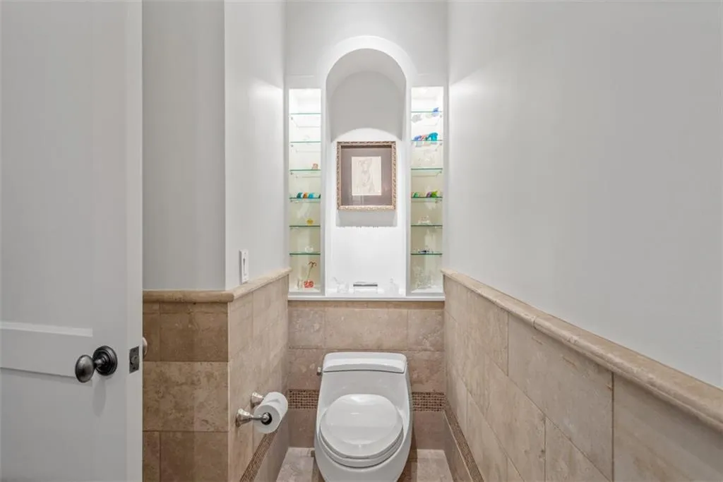 4745 Riverview Road, Atlanta, Georgia 30327, 5 Bedrooms Bedrooms, ,5 BathroomsBathrooms,Residential,Sold,4745 Riverview Road,6788110