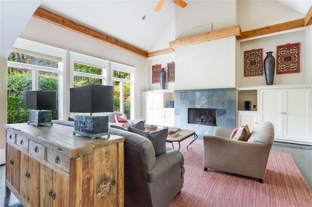 4745 Riverview Road, Atlanta, Georgia 30327, 5 Bedrooms Bedrooms, ,5 BathroomsBathrooms,Residential,Sold,4745 Riverview Road,6788110