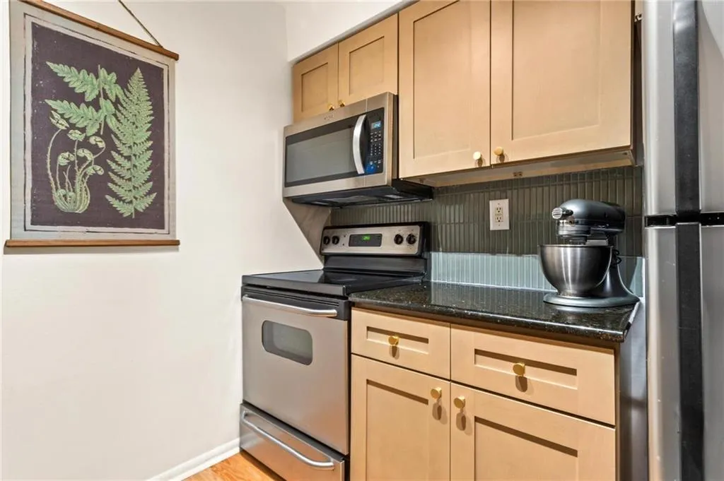 1150 Collier Road Nw Unit A10, Atlanta, Georgia 30318, 1 Bedroom Bedrooms, ,1 BathroomBathrooms,Residential,For Sale,1150 Collier Road Nw Unit A10,7612955
