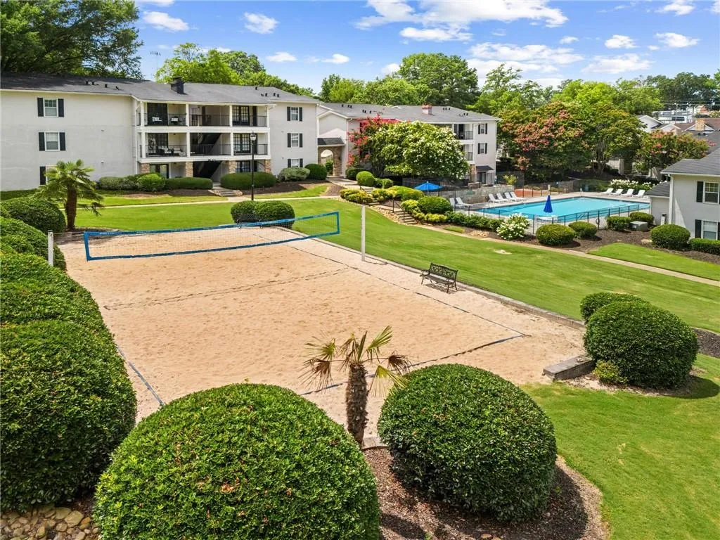 1150 Collier Road Nw Unit A10, Atlanta, Georgia 30318, 1 Bedroom Bedrooms, ,1 BathroomBathrooms,Residential,For Sale,1150 Collier Road Nw Unit A10,7612955