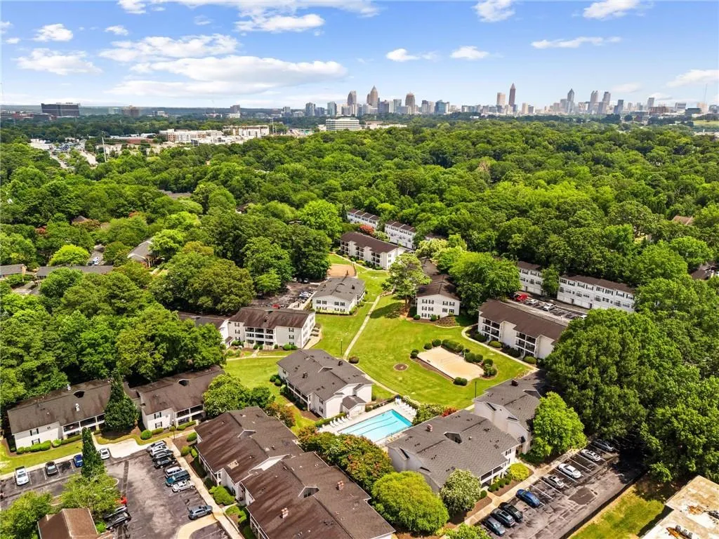 1150 Collier Road Nw Unit A10, Atlanta, Georgia 30318, 1 Bedroom Bedrooms, ,1 BathroomBathrooms,Residential,For Sale,1150 Collier Road Nw Unit A10,7612955