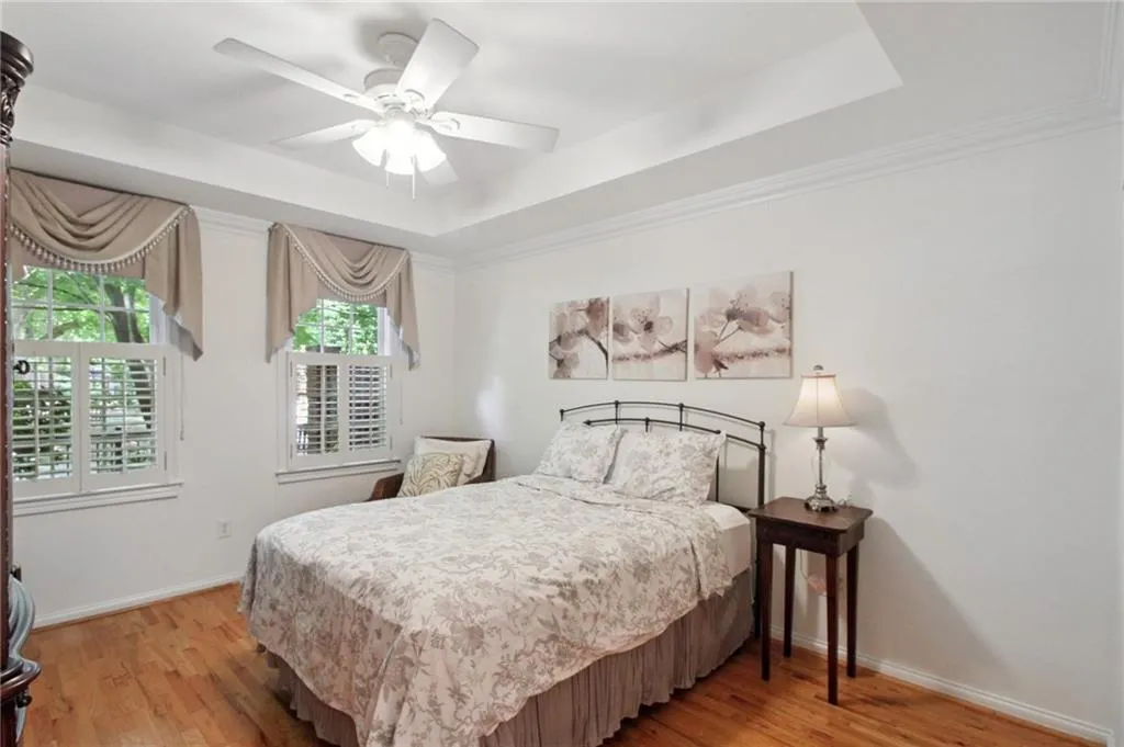 1735 Peachtree Street Ne Unit 121, Atlanta, Georgia 30309, 2 Bedrooms Bedrooms, ,2 BathroomsBathrooms,Residential,For Sale,1735 Peachtree Street Ne Unit 121,7623303