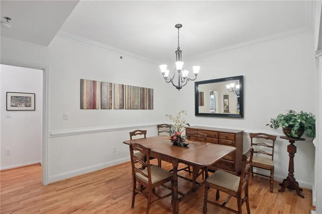 1735 Peachtree Street Ne Unit 121, Atlanta, Georgia 30309, 2 Bedrooms Bedrooms, ,2 BathroomsBathrooms,Residential,For Sale,1735 Peachtree Street Ne Unit 121,7623303