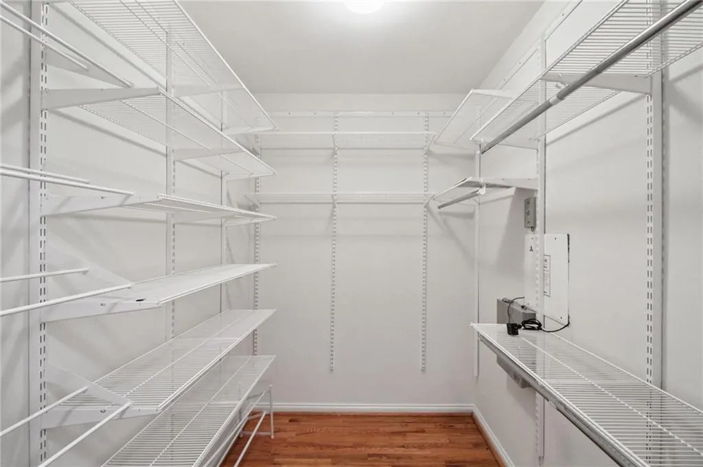 1735 Peachtree Street Ne Unit 121, Atlanta, Georgia 30309, 2 Bedrooms Bedrooms, ,2 BathroomsBathrooms,Residential,For Sale,1735 Peachtree Street Ne Unit 121,7623303