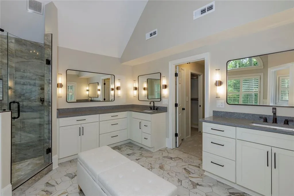 1915 Monticello Ne, Atlanta, Georgia 30350, 5 Bedrooms Bedrooms, ,5 BathroomsBathrooms,Residential,For Sale,1915 Monticello Ne,7751838