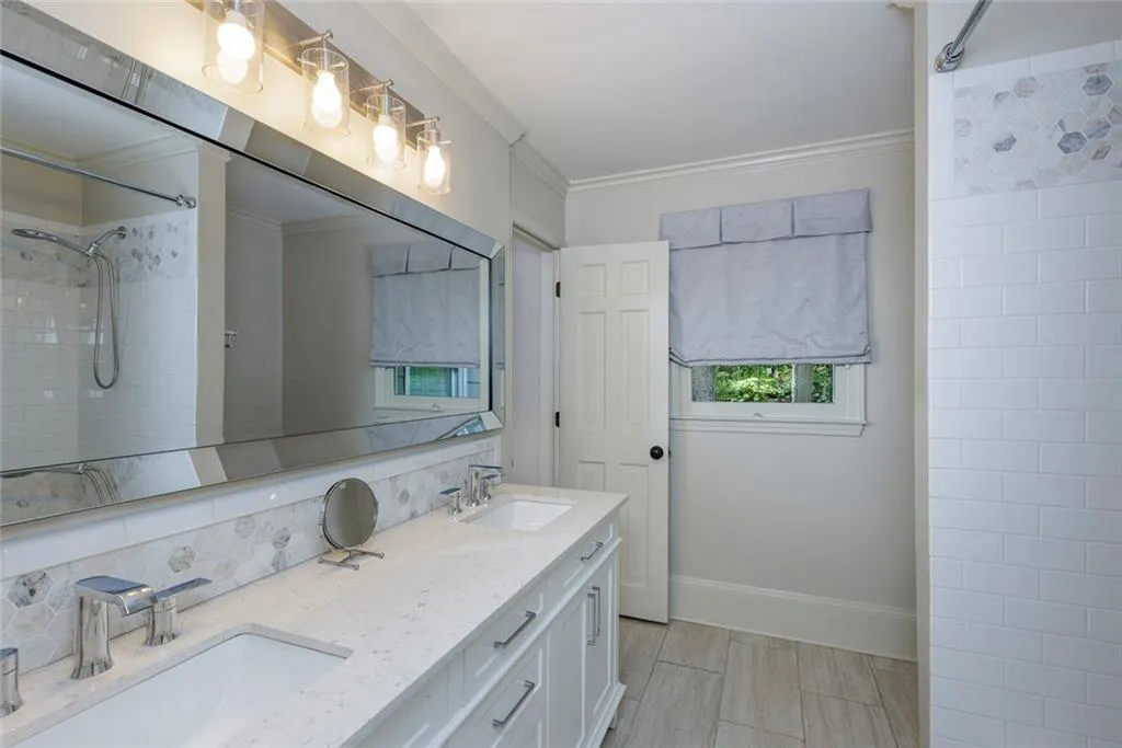 1915 Monticello Ne, Atlanta, Georgia 30350, 5 Bedrooms Bedrooms, ,5 BathroomsBathrooms,Residential,For Sale,1915 Monticello Ne,7751838