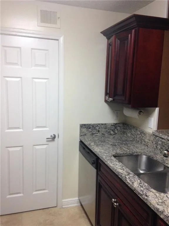 2204 Santa Fe Parkway, Sandy Springs, Georgia 30350, 1 Bedroom Bedrooms, ,1 BathroomBathrooms,Residential,Sold,2204 Santa Fe Parkway,6535758