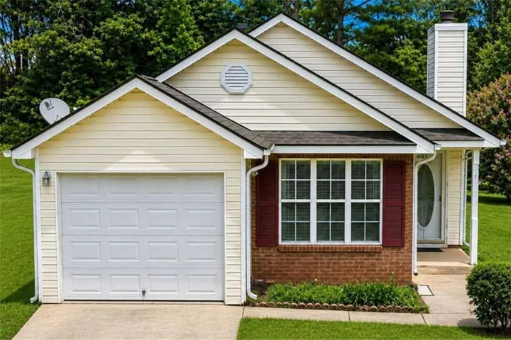 121 Samanthas Way, Mcdonough, Georgia 30253