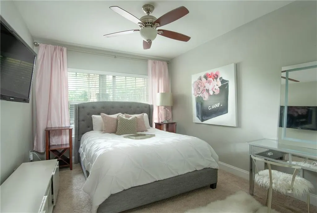 6980 Roswell Road Unit E12, Atlanta, Georgia 30328, 2 Bedrooms Bedrooms, ,1 BathroomBathrooms,Residential,Sold,6980 Roswell Road Unit E12,6084612